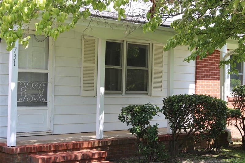 731 Rock Spring Dr, Fayetteville, NC 28314