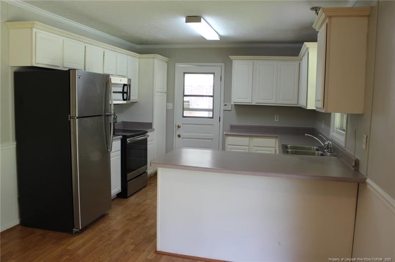 731 Rock Spring Dr, Fayetteville, NC 28314