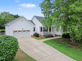7312 Pekin Dr, Willow Springs, NC 27592
