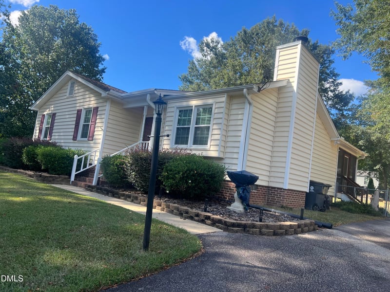 7313 Jacqueline Ln, Raleigh, NC 27616