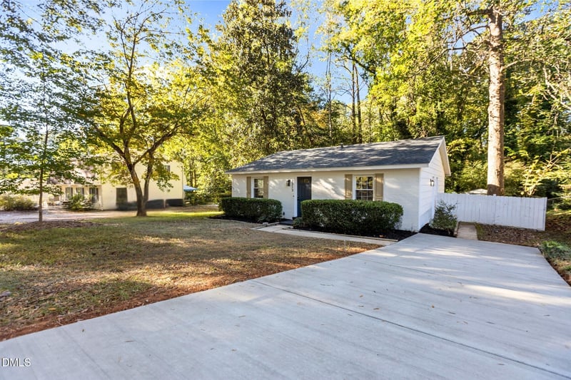 7313 Longstreet Dr, Raleigh, NC 27615