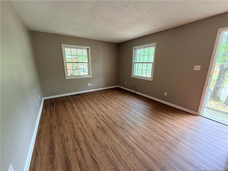 7313 Ryan St, Fayetteville, NC 28314