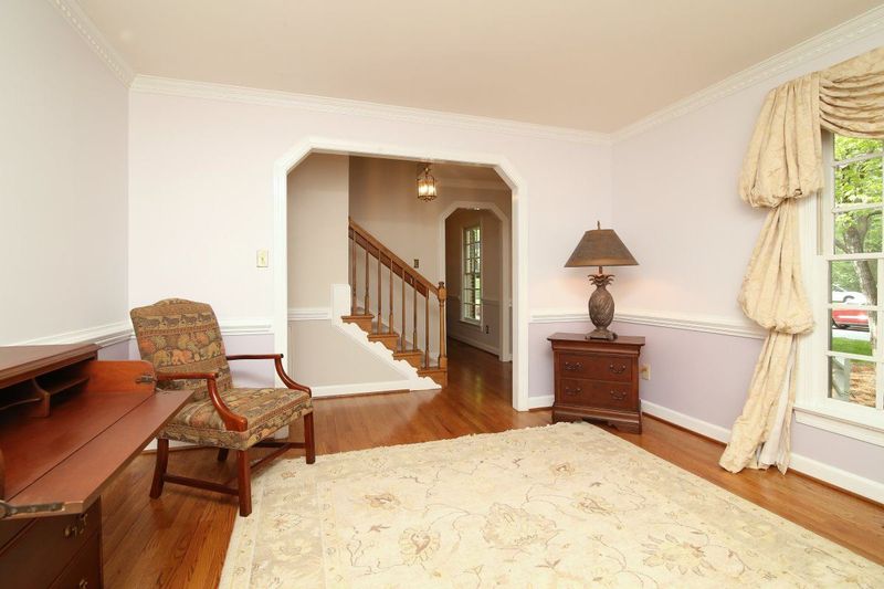7313 Still Pond Ct, Raleigh, NC 27613