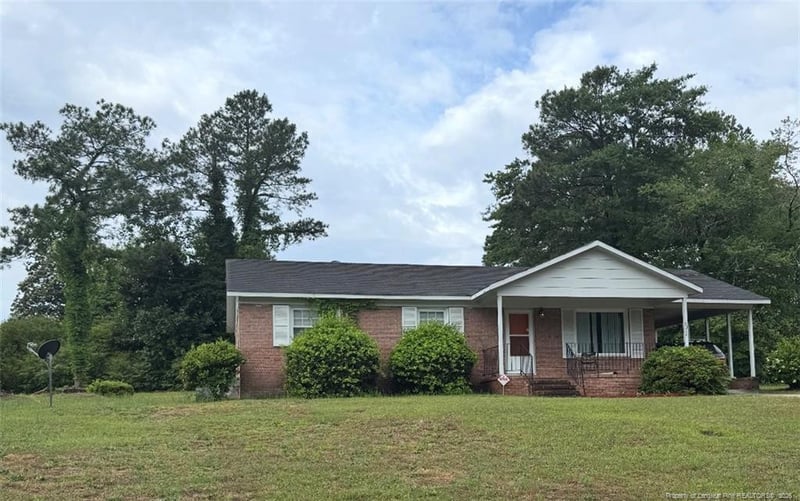 7314 Hyannis Dr, Fayetteville, NC 28304