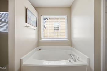 7315 Great Laurel Dr, Raleigh, NC 27616