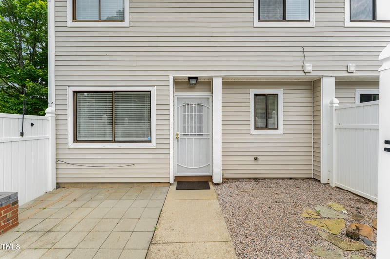 7315 Sandy Creek Dr #7, Raleigh, NC 27615