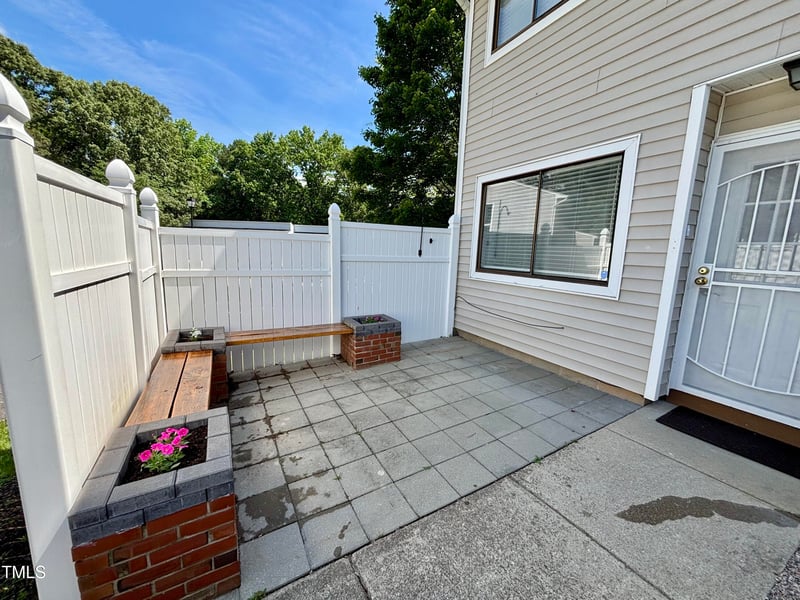 7315 Sandy Creek Dr #7, Raleigh, NC 27615