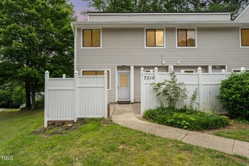 7315 Sandy Creek Dr, Raleigh, NC 27615