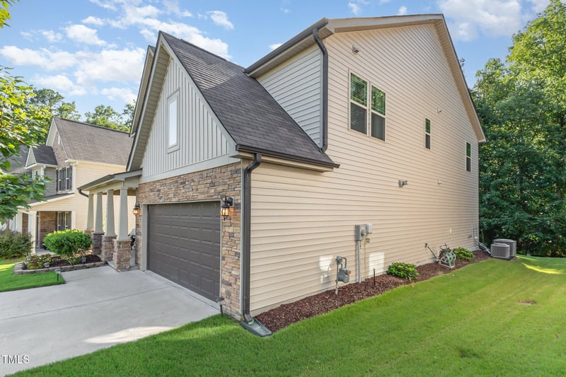 7316 Birchshire Dr, Raleigh, NC 27616