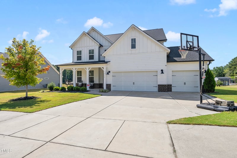 7316 Cabernet Franc Dr, Willow Springs, NC 27592