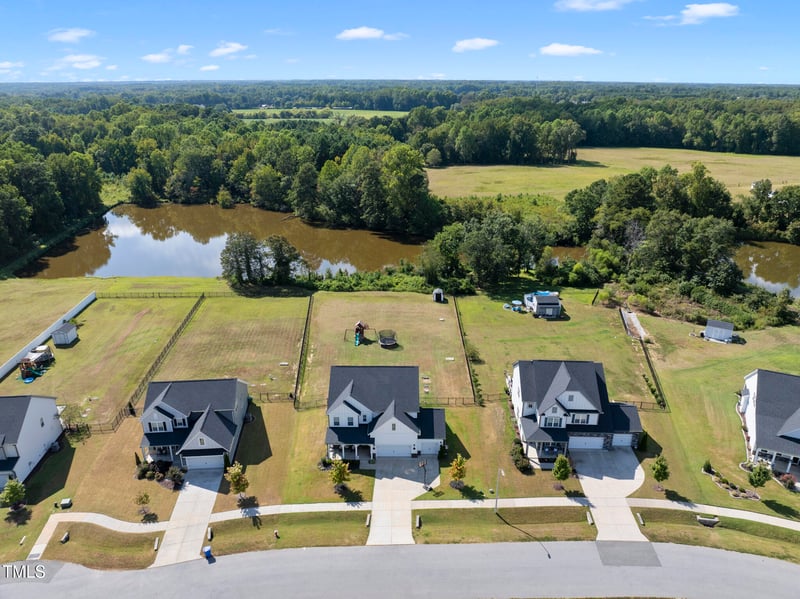 7316 Cabernet Franc Dr, Willow Springs, NC 27592