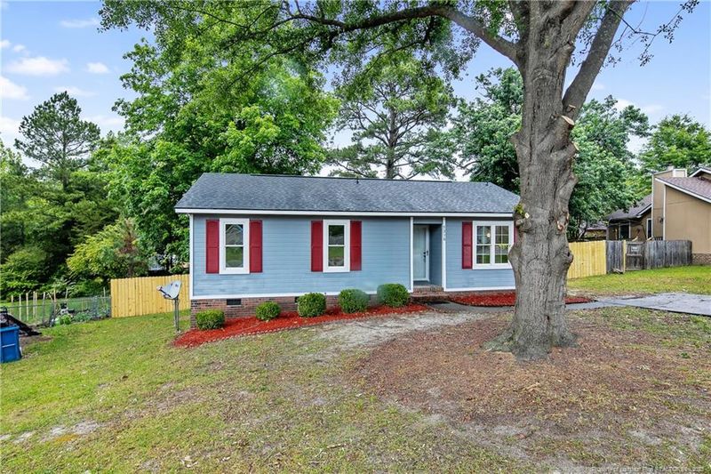 7316 Van Grayson Loop, Fayetteville, NC 28314