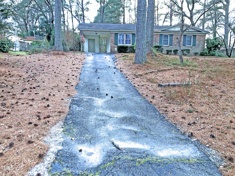 7317 Bentley Wood Ln, Raleigh, NC 27616