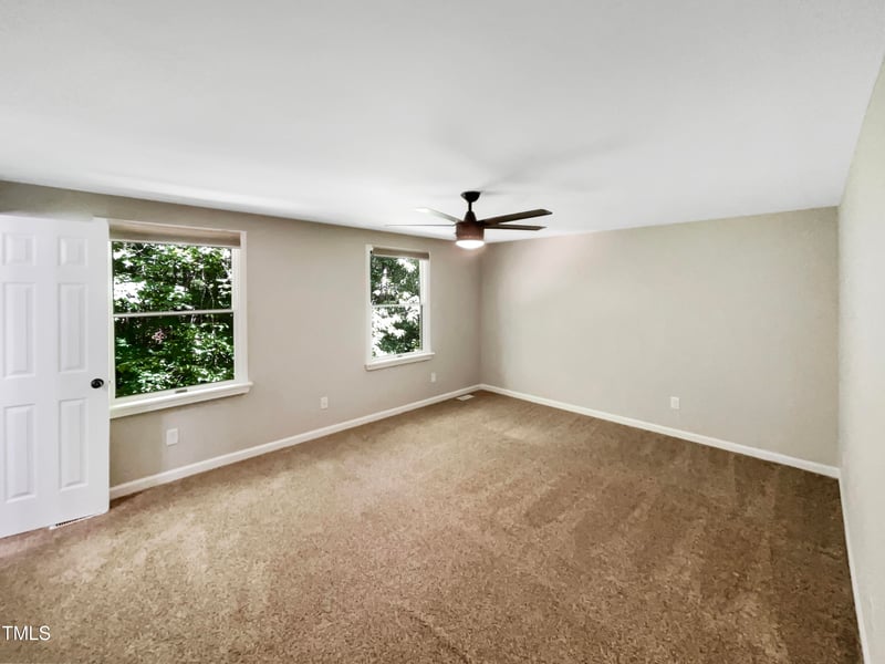 7317 Summerland Dr, Raleigh, NC 27612