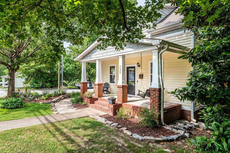 732 S Bloodworth St, Raleigh, NC 27601