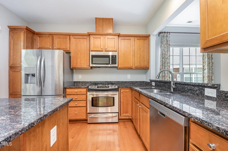 732 Hornchurch Loop, Cary, NC 27519