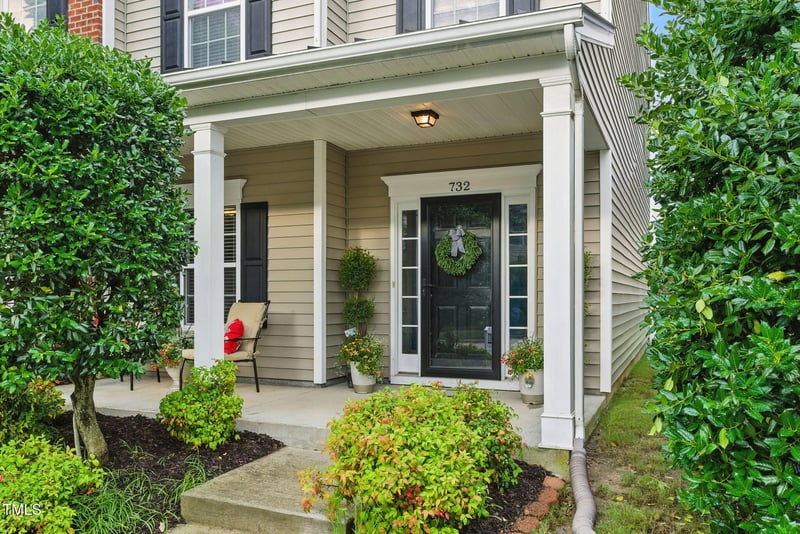 732 Keystone Park Dr, Morrisville, NC 27560