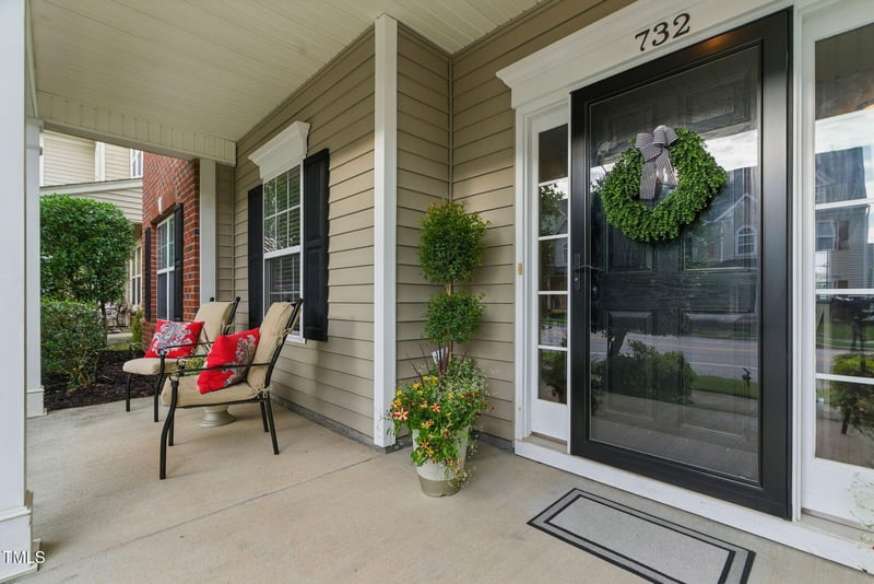 732 Keystone Park Dr, Morrisville, NC 27560