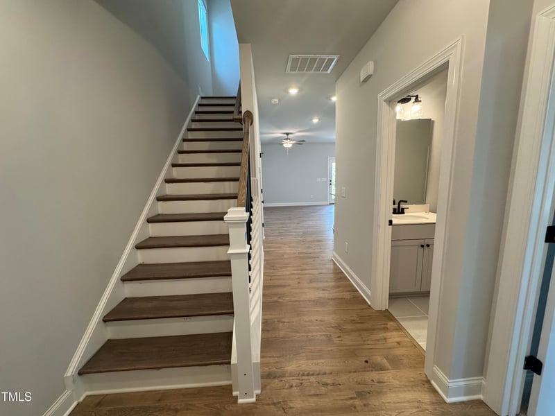 732 Lightrail Dr, Knightdale, NC 27545