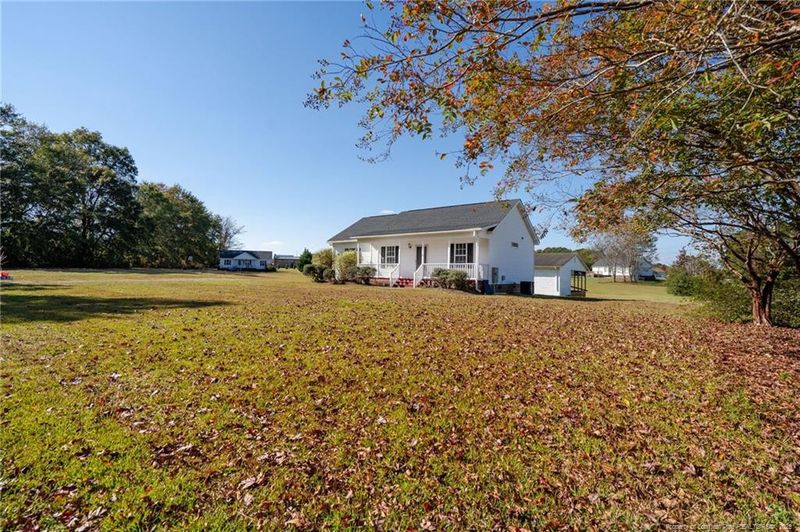 732 N Pleasant Coats Rd, Benson, NC 27504