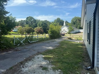 732 Rockspring St, Henderson, NC 27536