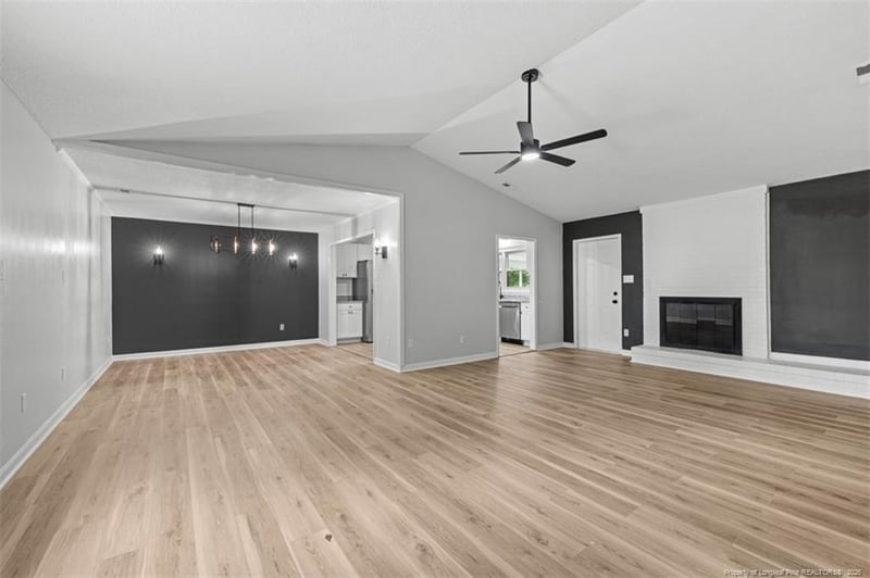 732 Sarazen Dr, Fayetteville, NC 28303