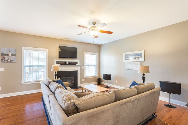 732 Silk Tree Tc, Fuquay Varina, NC 27526