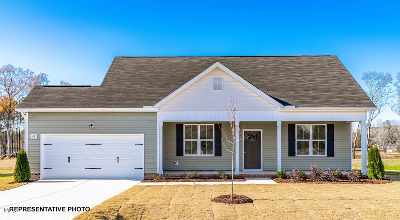 732 Springtooth Dr, Zebulon, NC 27597