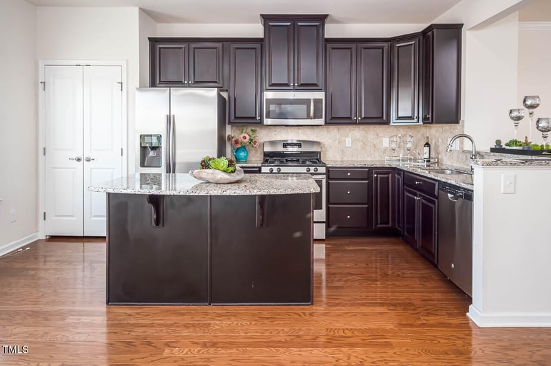 732 Suffield Way, Cary, NC 27519