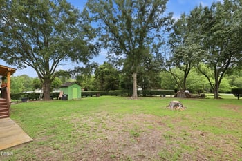 732 Wagstaff Rd, Fuquay Varina, NC 27526