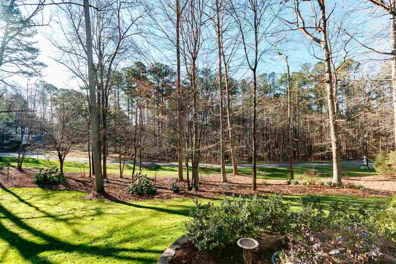 7321 Lakefall Dr, Wake Forest, NC 27587