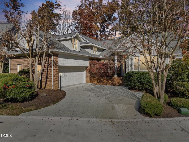 73219 Burrington , Chapel Hill, NC 27517