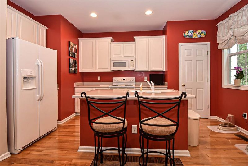 7324 Doverton Ct, Raleigh, NC 27615