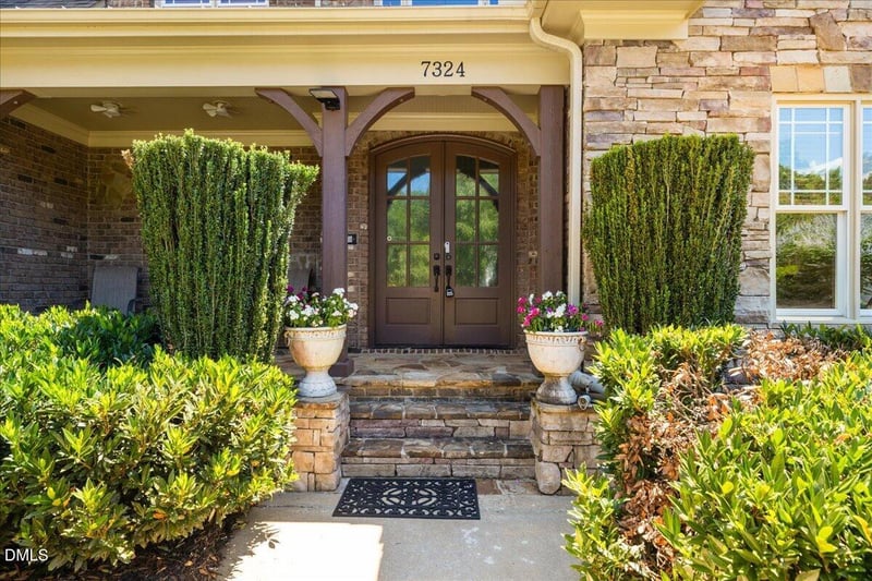 7324 Sparhawk Rd, Wake Forest, NC 27587