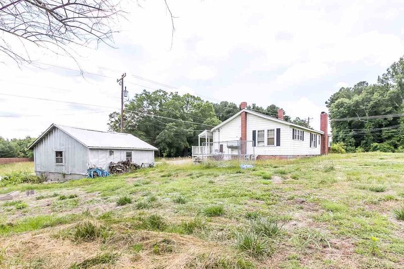 7325 Leesville Rd, Durham, NC 27703