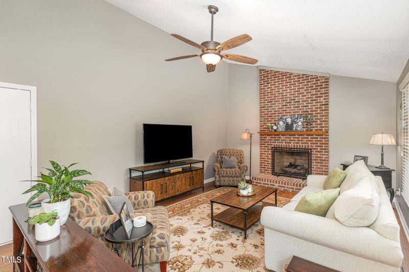 7325 Massachusetts Ct, Raleigh, NC 27615