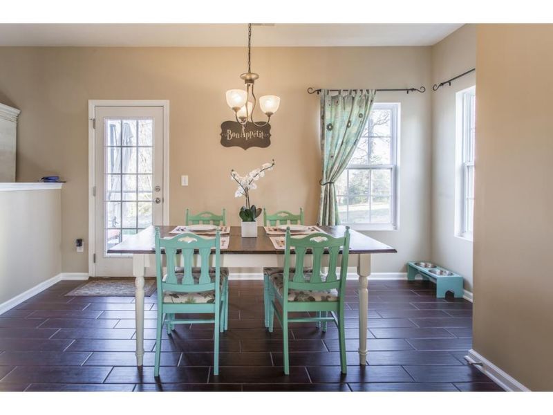 7328 Ethans Way, Burlington, NC 27215