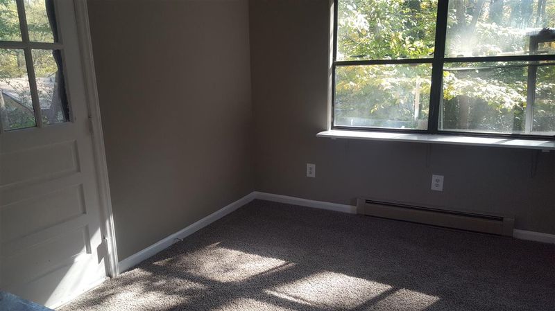 7328 Stuart Dr, Raleigh, NC 27615