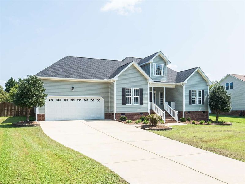 7329 Shady Stroll Ln, Willow Springs, NC 27592