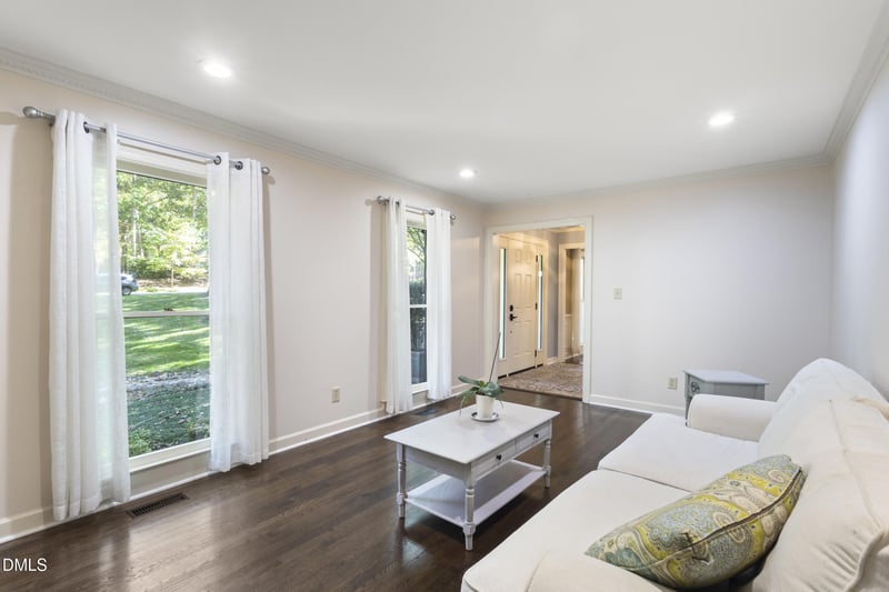 733 Bennington Dr, Raleigh, NC 27615