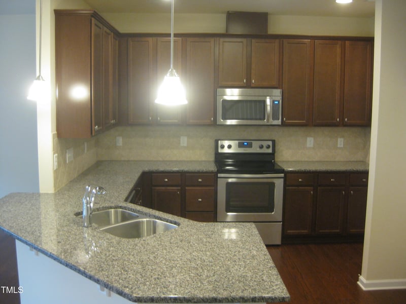 733 Davenbury Way, Cary, NC 27513