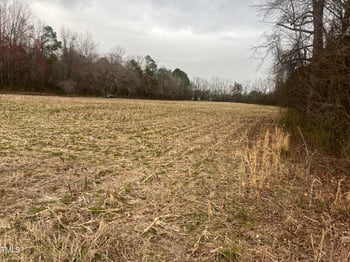 733 Federal Rd, Benson, NC 27504