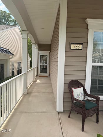 733 Finnbar Dr, Cary, NC 27519