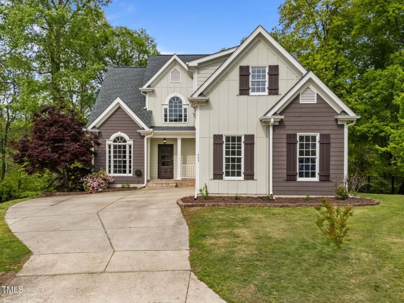 733 Holding Ridge Ct, Wake Forest, NC 27587