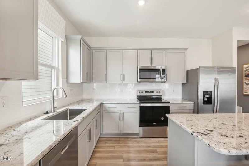 733 Richardson Dr, Sanford, NC 27330