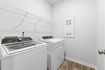 733 Richardson Dr, Sanford, NC 27330