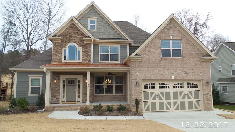 733 Riverwood Dr, Clayton, NC 27527