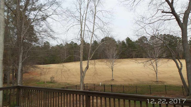 733 Riverwood Dr, Clayton, NC 27527