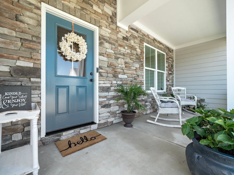 733 Sparrowhawk Ln, Wake Forest, NC 27587