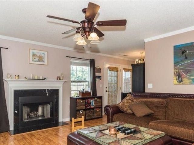 7332 Brighton Hill Ln, Raleigh, NC 27616